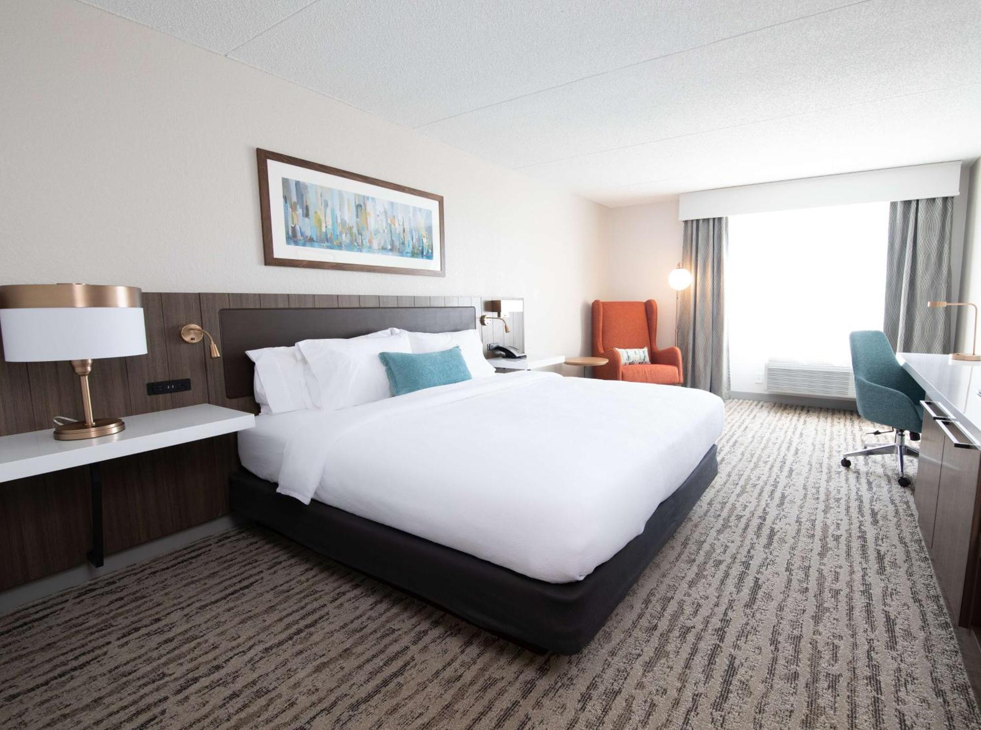 Hilton Garden Inn Des Moines Airport Exterior photo